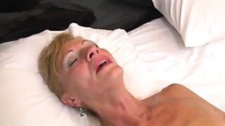 sexy skinny granny licked and fucked