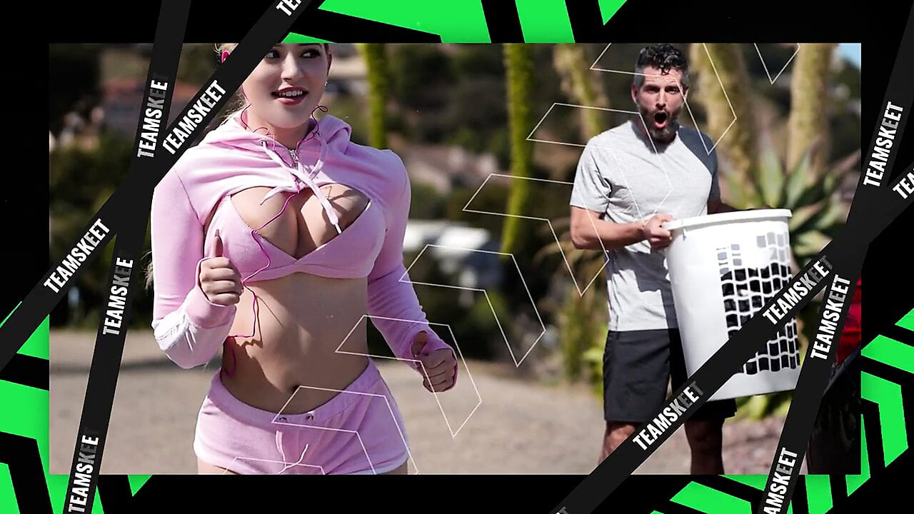 TeamSkeet Selects – Perfect Assed Superstar Riley Reid’s Special Compilation Of Sucking And Fucking